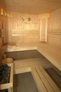 A modern, Finnish sauna. GNU FDL picture taken by Bleiglass. commons.wikimedia.org/wiki/File:Sauna_2.jpg